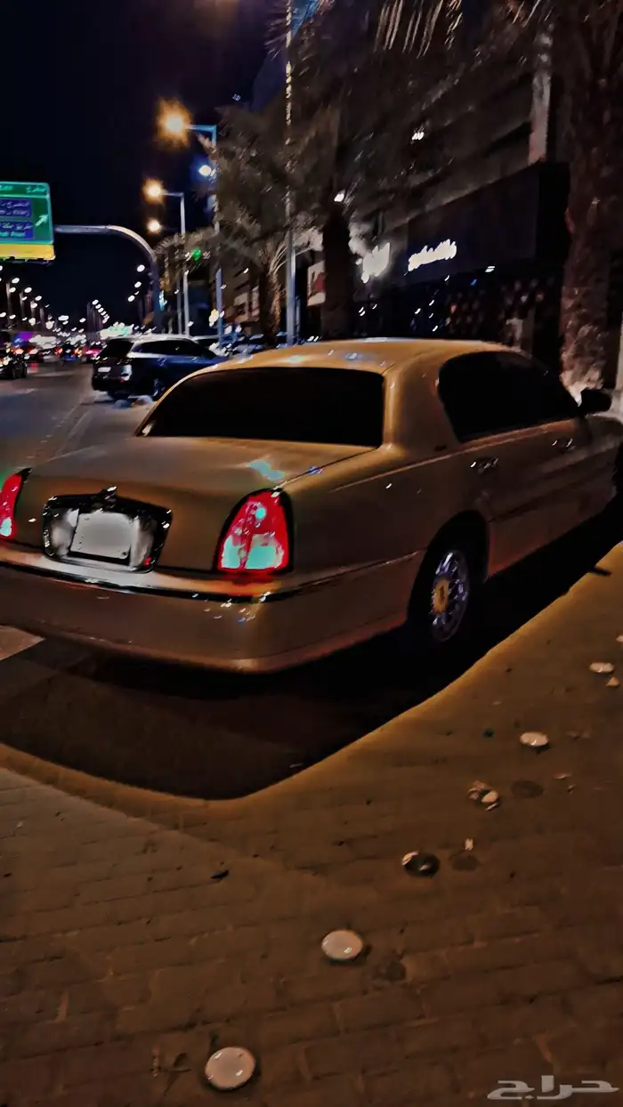 لينكون تاون كار 1998 34