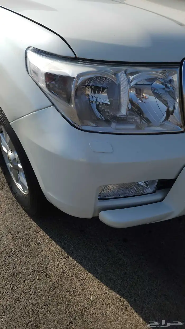 لاندكروزر gxr 8 سلندر 3