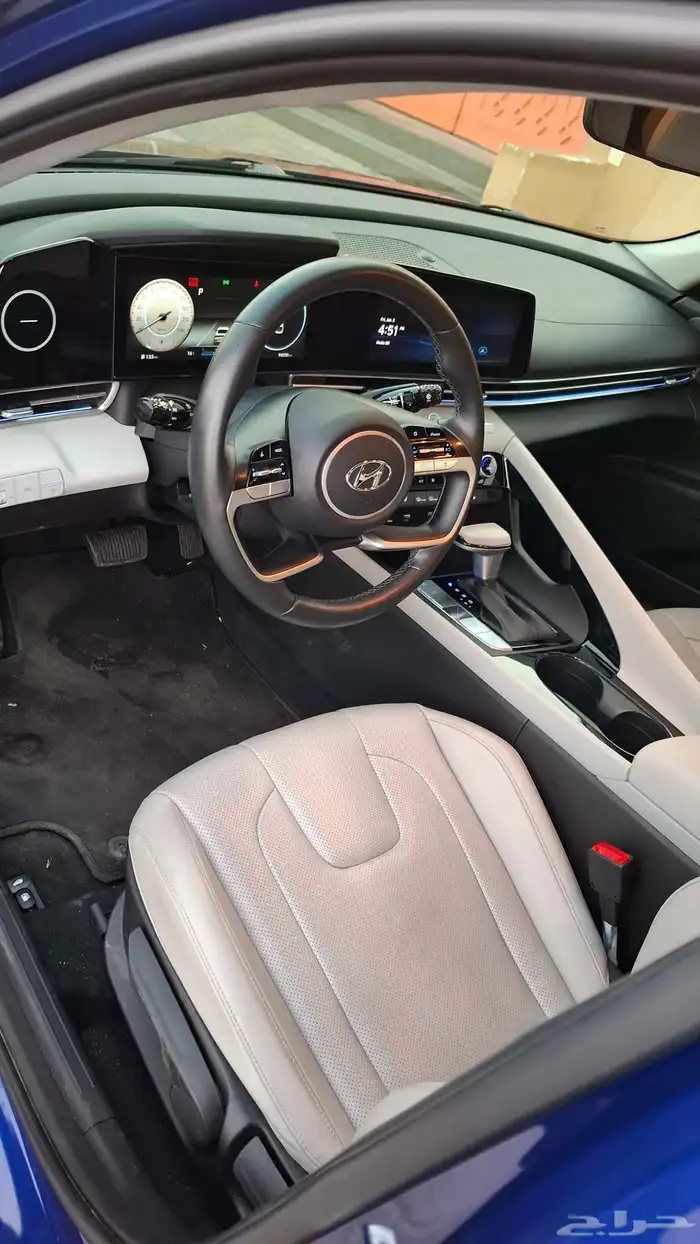 هيونداي افانتي 2021 4