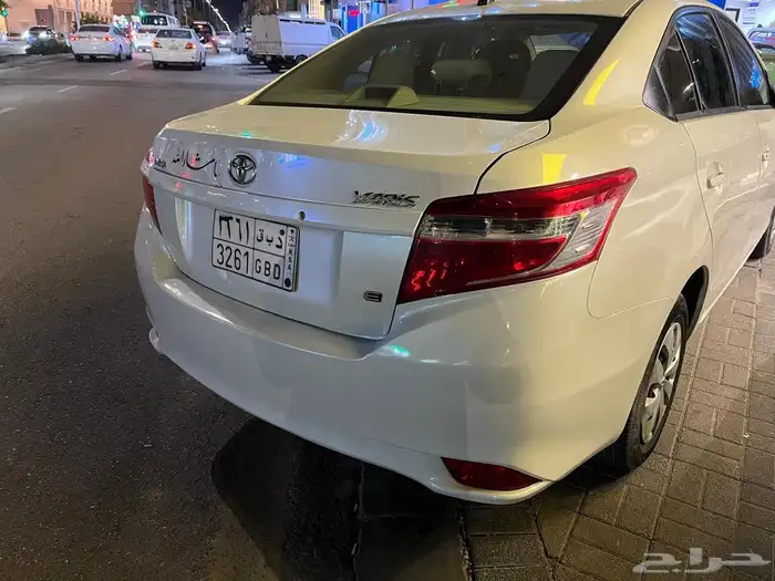 تويوتا يارس 2017 9