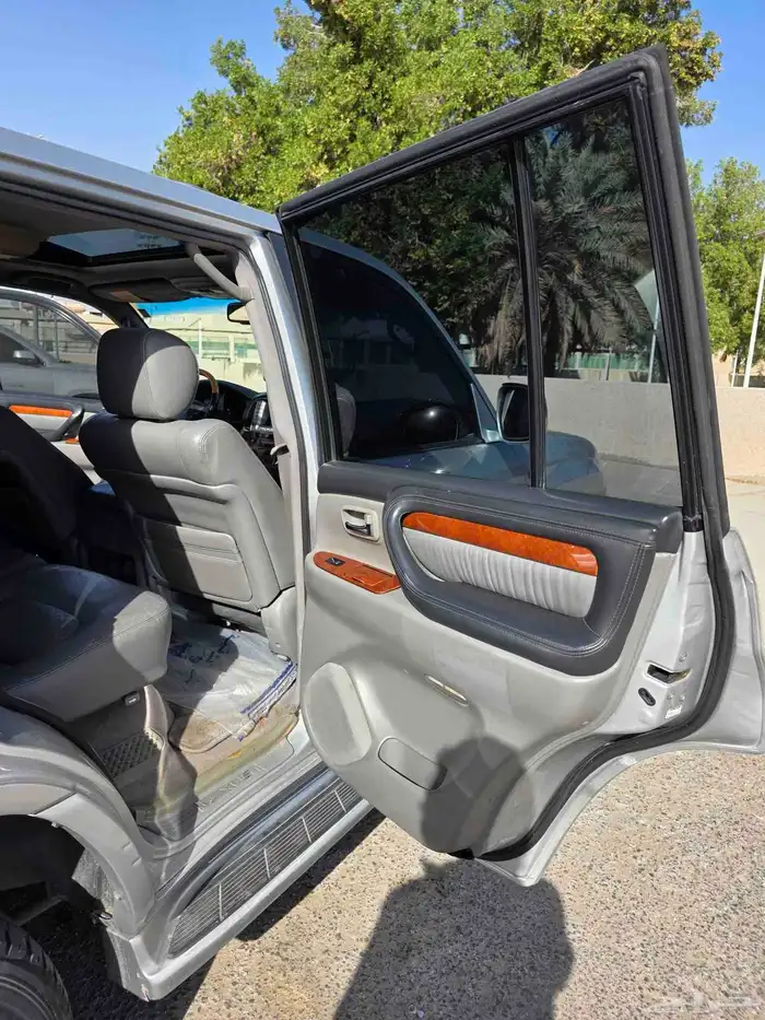 جيب لكزس 2006 lx470 2006 22