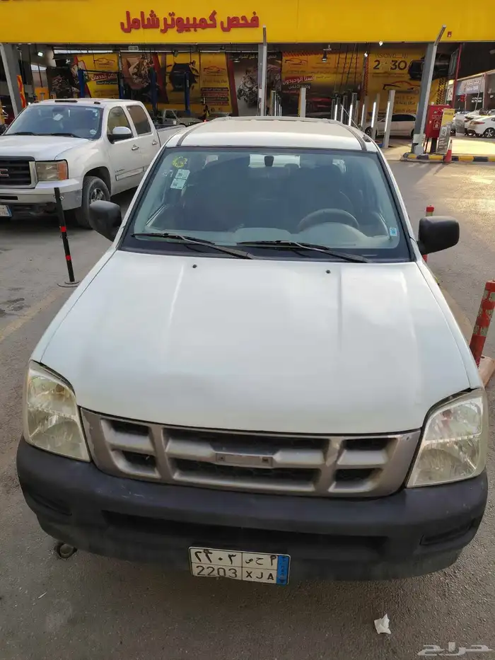 سياره ونيت ايسوزو بكب غمارتين 2007 ممشي 600 الف 1