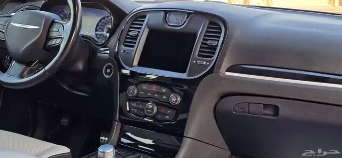 كرايزلر S300 2021 فل كامل V6 28