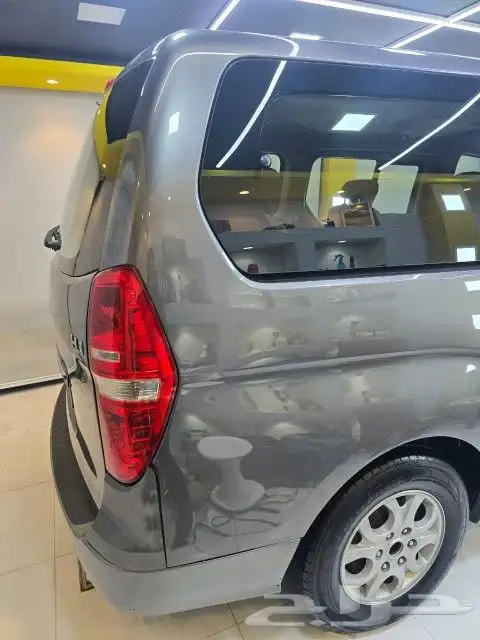 هونداي H1 موديل 2012 بحالة جيدة جدا 9 ركاب 8