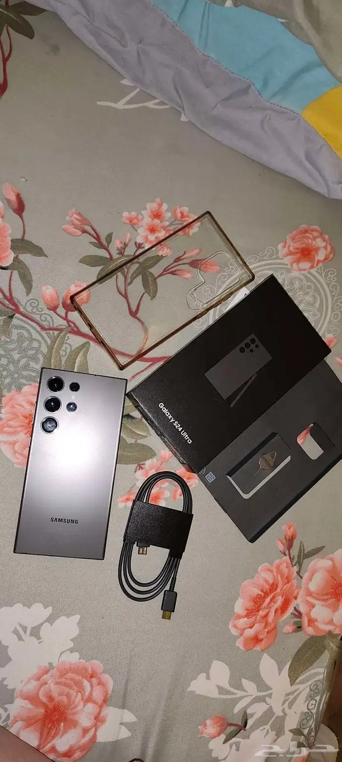 جوال سامسونج جالكسي S24 Ultra 8