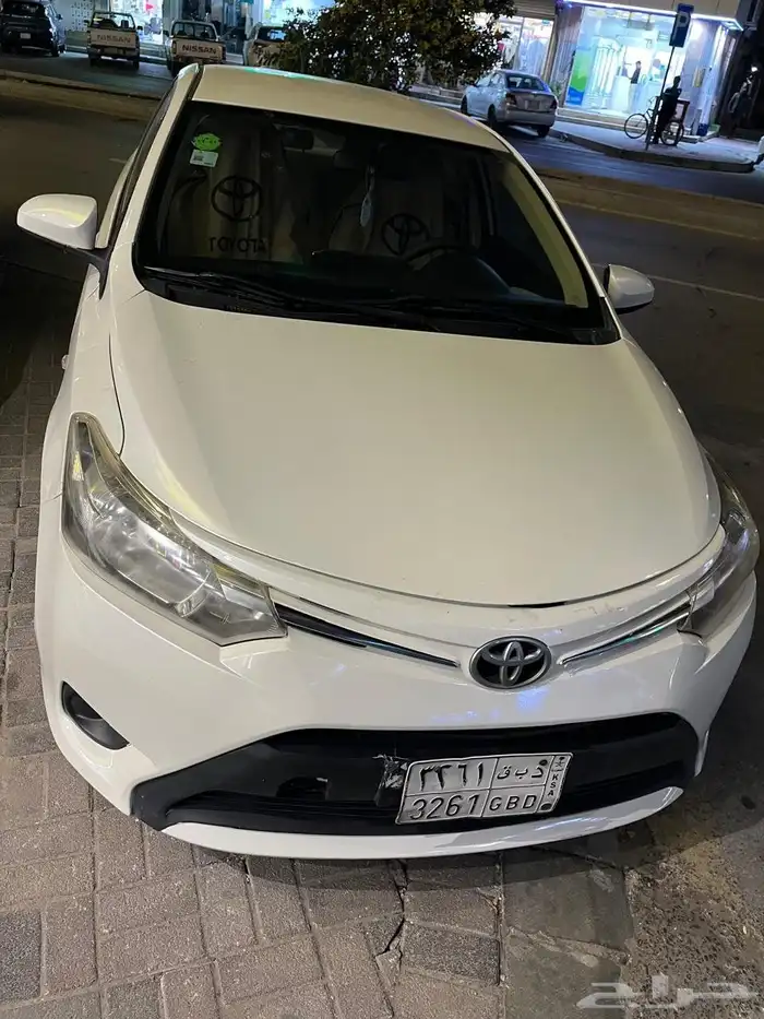 تويوتا يارس 2017 5