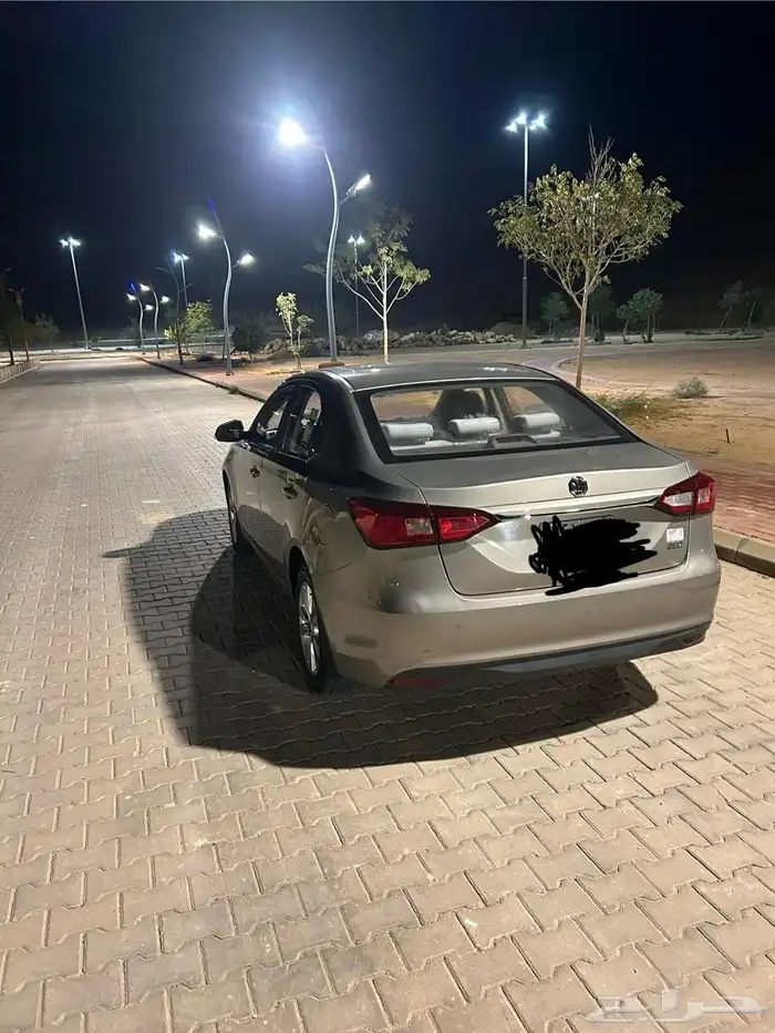 سياره ام جي 5