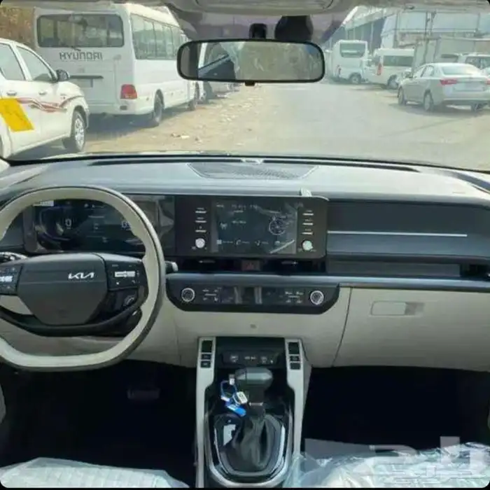 كيا كارينز نص فل2026الشكل الجديد لايفوتك العرض بكمية محدودة 4