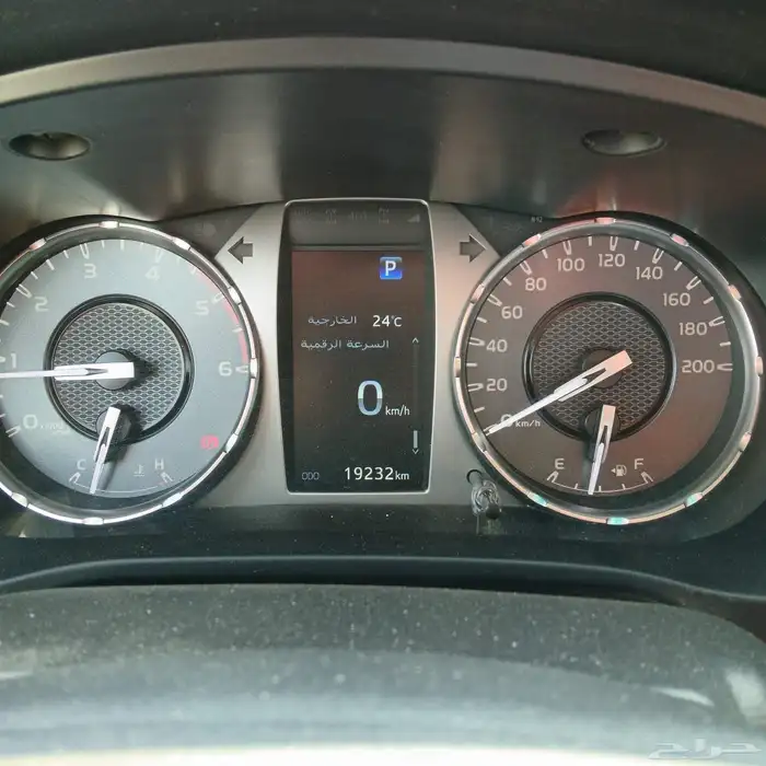 هايلوكس غمارتين 2023 ديزل مكينه 2800 اتوماتيك سعودى فل كامل 11