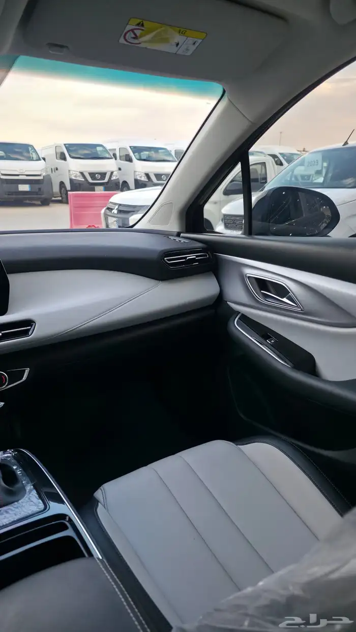 بايك U بلس 5 - 2025 فل كامل 16