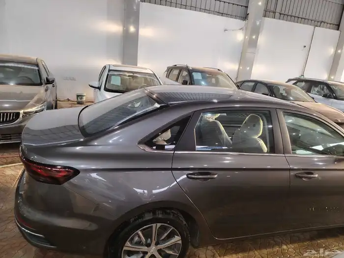 جيلي امجراند فل كامل 2025 سعودي بضمان الوعلان بسعر ممتاز 3