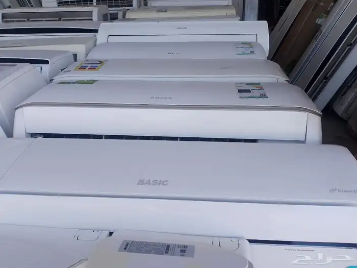 Energysaving split cabinet concealed and window ACs used 3