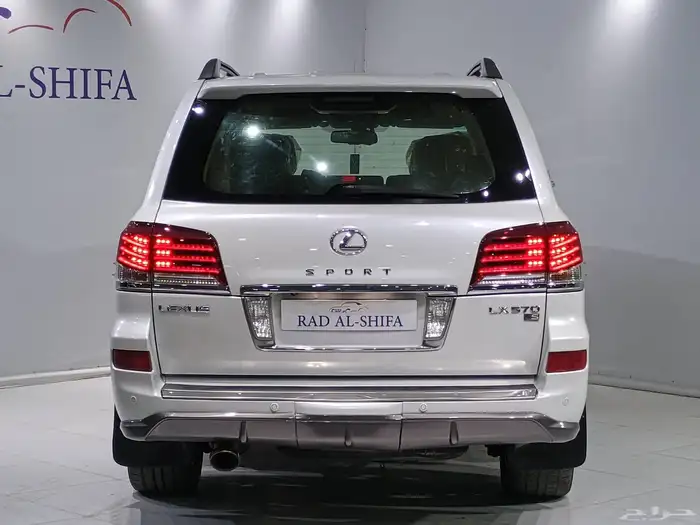 Lexus LX570 Full Option 2010 8