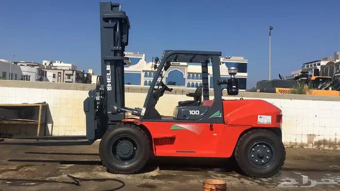 Forklifts and cranes of all sizes are available 2
