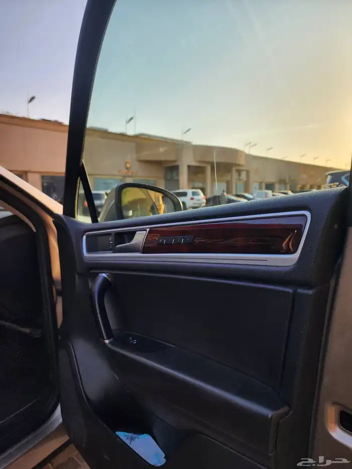 فولكس واجس طوارق 2014 18