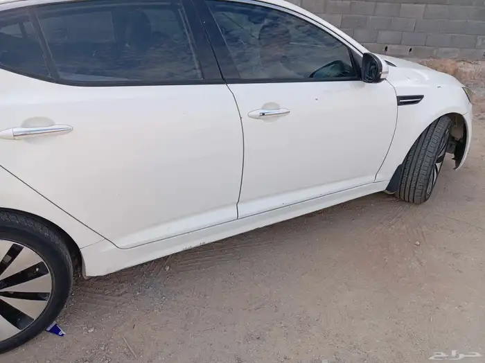 السلام عليكم ورحمة الله وبركاته أعرض لكم سياره كيا 2011 9