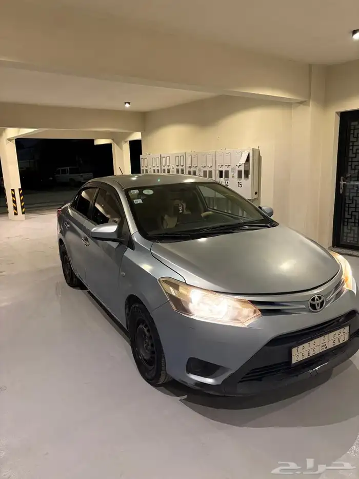 تويوتا يارس قير عادي 1