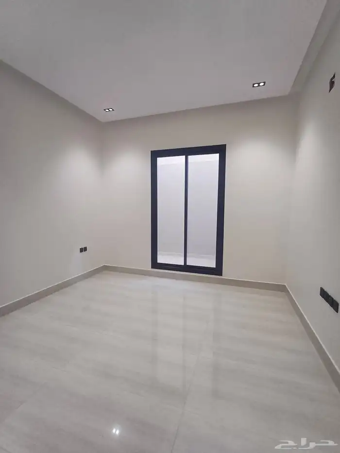 للبيع دورارضي بصك مستقل حي الرمال الشعبي 7