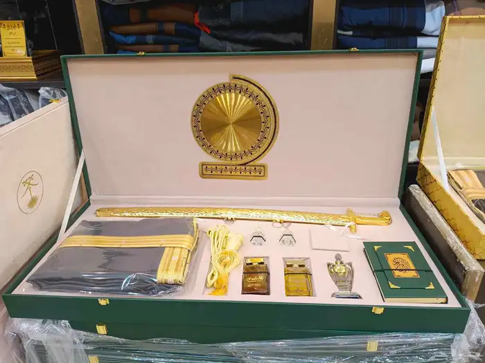 دروع تخرج وهدايا 32