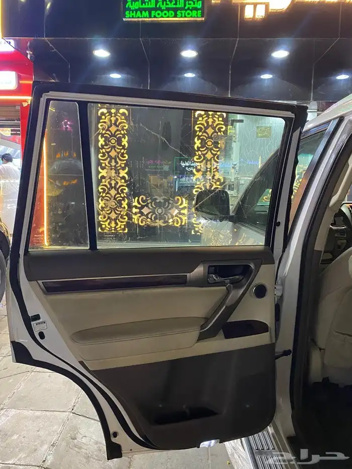 لكزس 2010GX460 وكاله 23