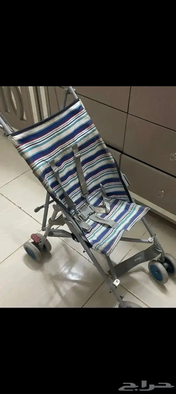 اثاث للبيع اسره ومرايا والعاب وطاولات 15