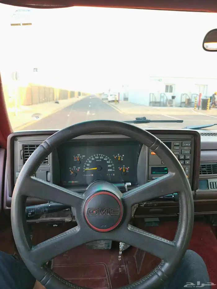 Suburban 93 350 Engine 10