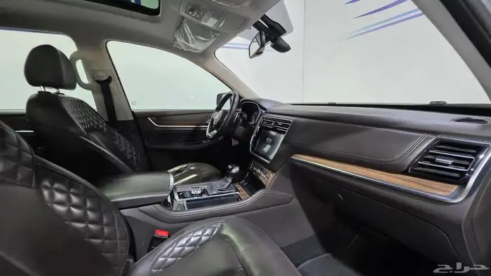 ام جي ار اكس MG RX8 2021 16