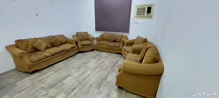 طقم كنب كبير لون بيج 1