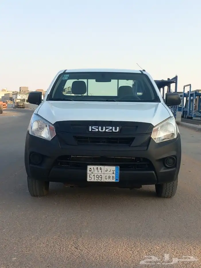 Isuzu Ghamara 2020 4