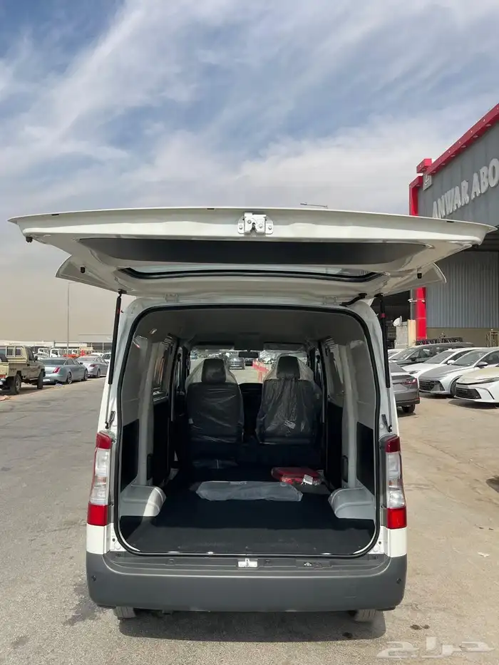 2025 Toyota Lite Ace Automatic Gas Van 6