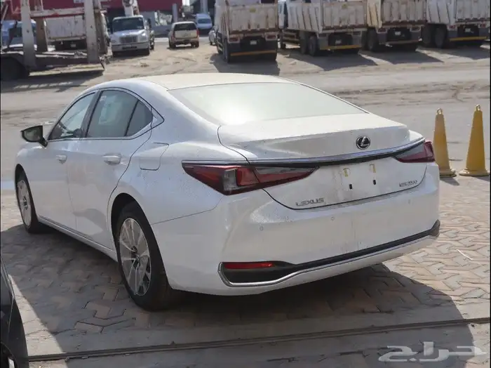 لكزز ES 250 AA 2025 2