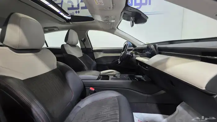 Ford Taurus Trend 2024 14