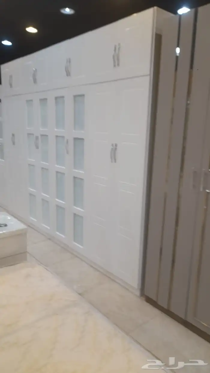 محل غرفه النوم مستعمل نظيف 4