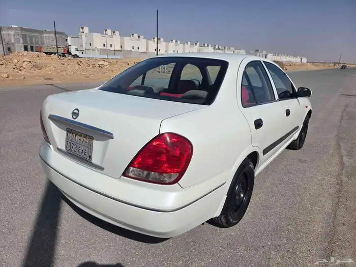 Nissan Sunny 2004 the car is in great condition engine and t 9