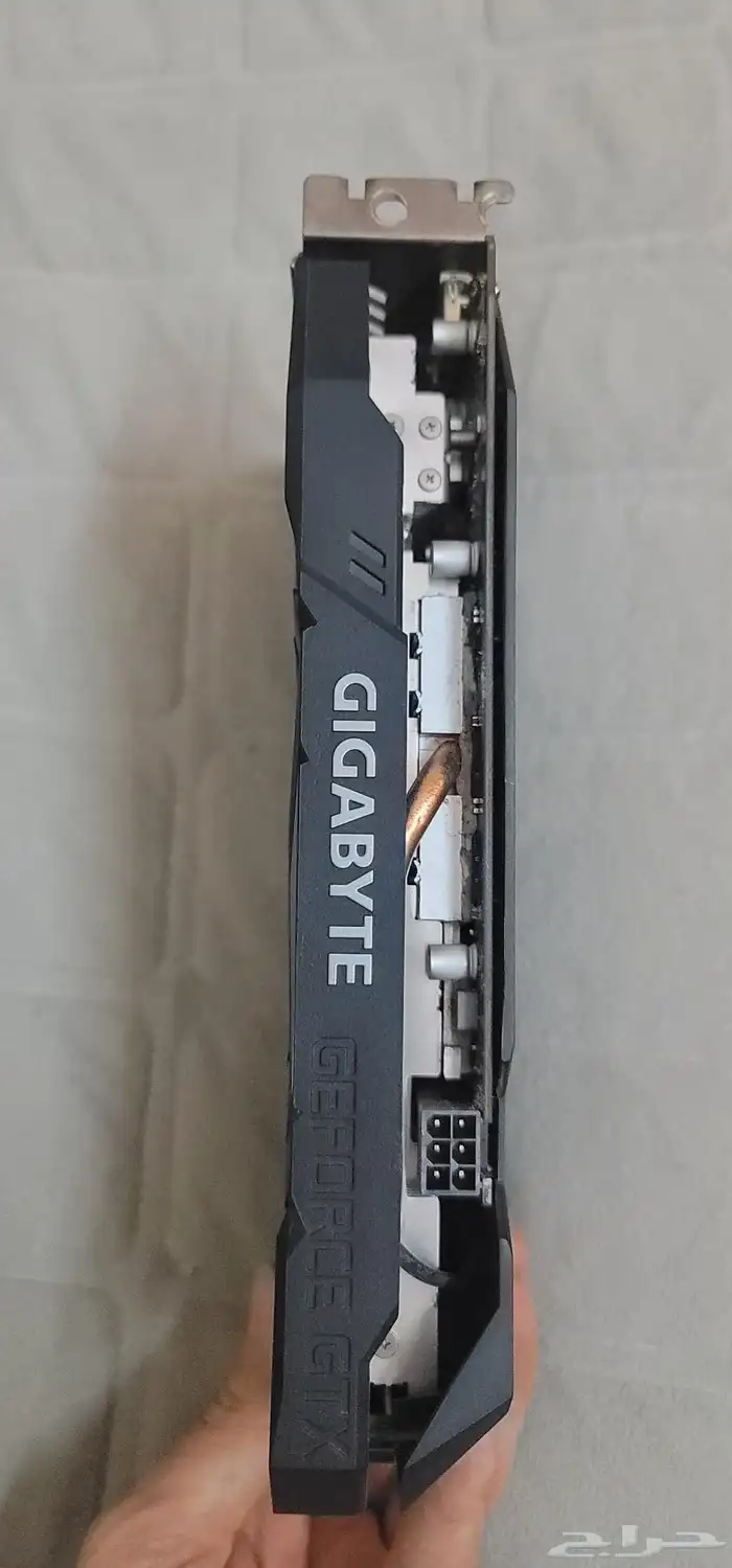 A graphics card suitable for medium gaming design and browsi 2