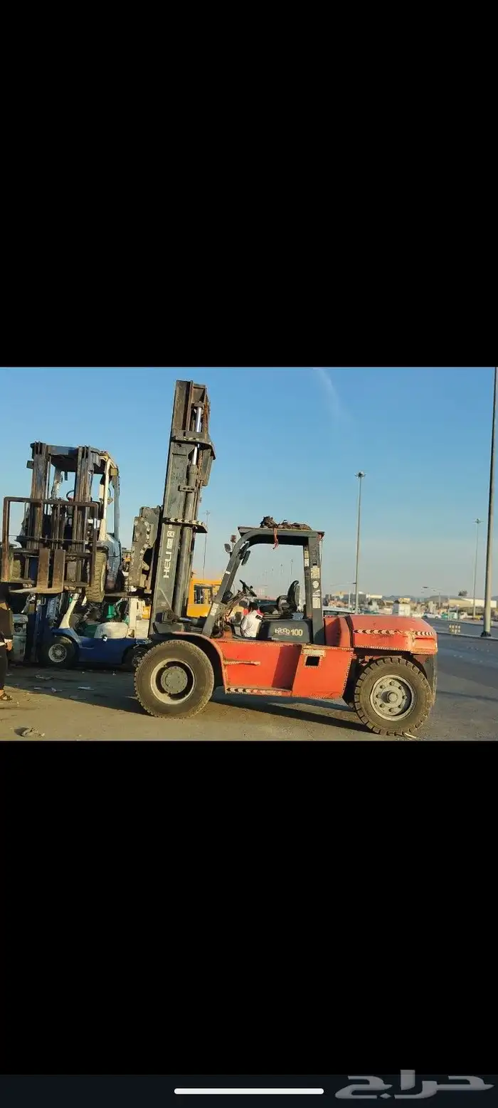 Forklifts for rent 2