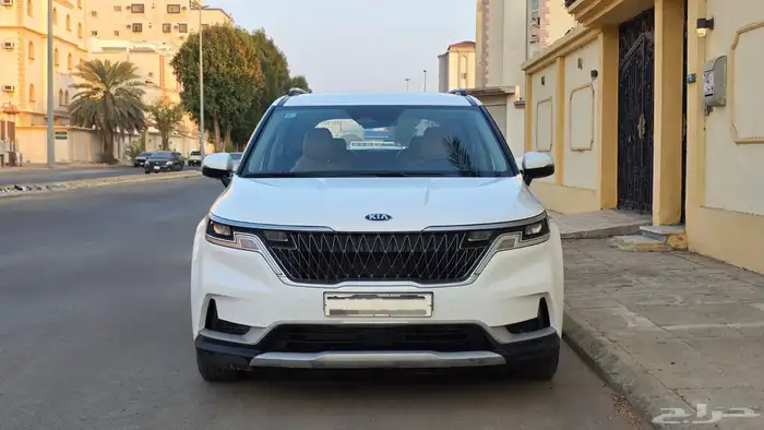 Kia Carnival 2021 5