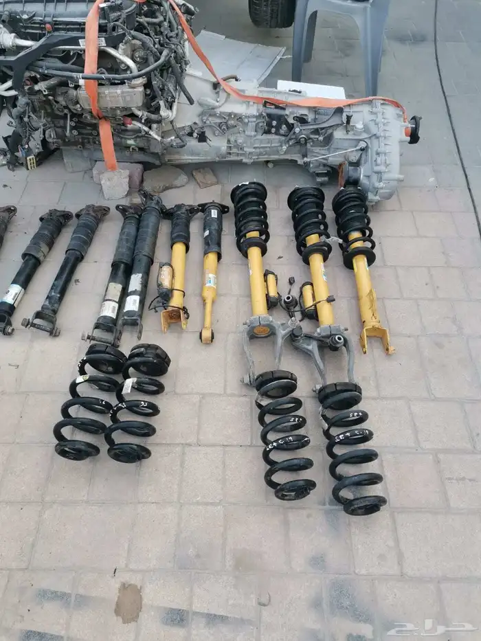 مركز متخصصين في صيانة وقطع الغيار سيارات دودج 4