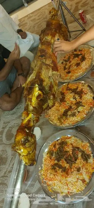 مطعم الخير يقدم خروف سيخ على الجمر 1 خروف مشوي   2   دجاج مش 1