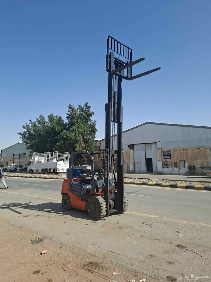 This lifter is Baoli  good service  working well. model 2012 5