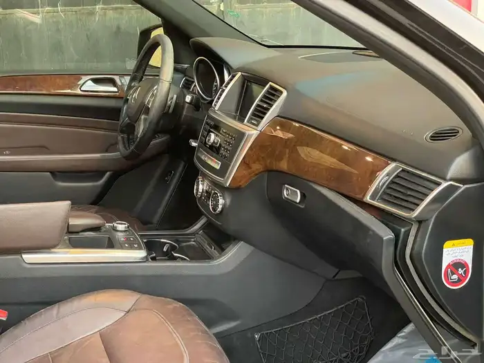 Mercedes 2013  ML500 12