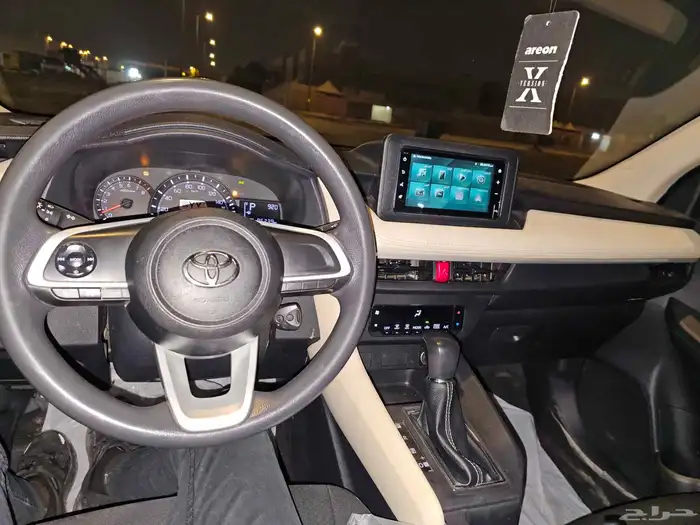 تويوتا يارس موديل 2023 13