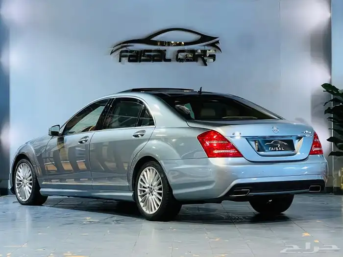 Mercedes 2006 500s v8 clean and in excellent condition 3