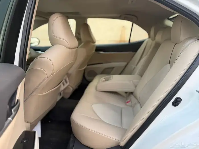 تويوتا كامري جراندي 2020 10