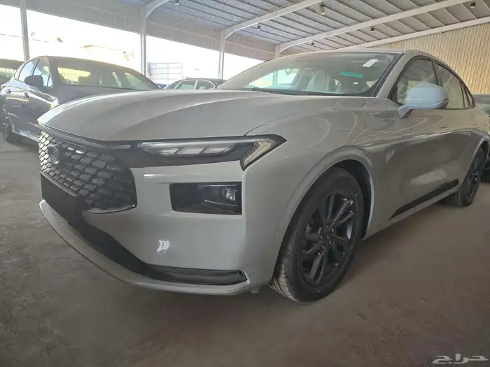 فورد تورس امبيانتي ترند تيتانيوم 2025 اقساط كاش جميع الألوان 5