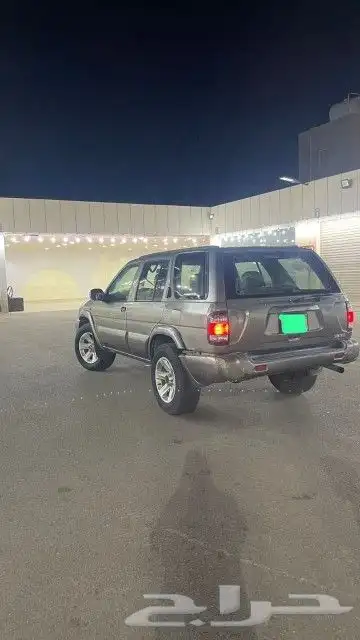 Nissan Pathfinder v6 big engine 3500 2