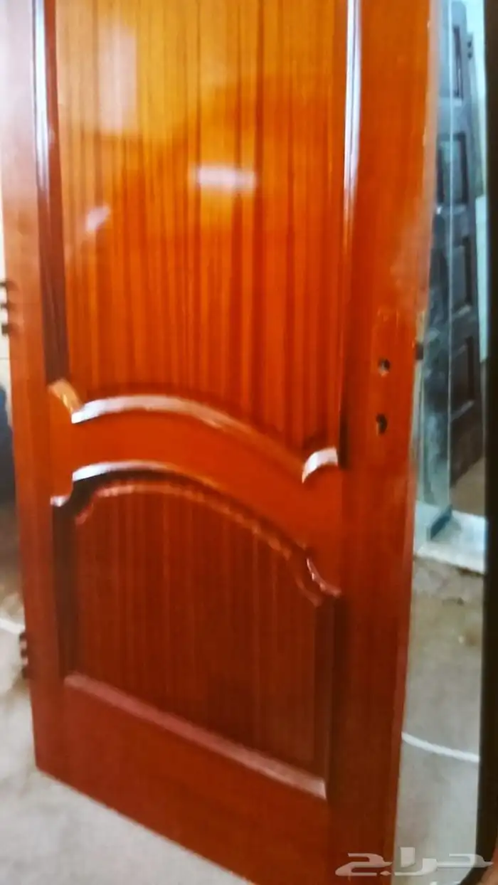 ابواب خشب ابواب حديد ابواب المنيوم ابواب طوارئ شبابيك للبيع 5