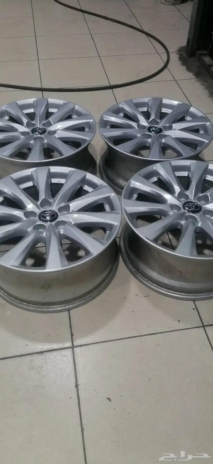 Camry 20232024 original rims almost new factory condition si 3