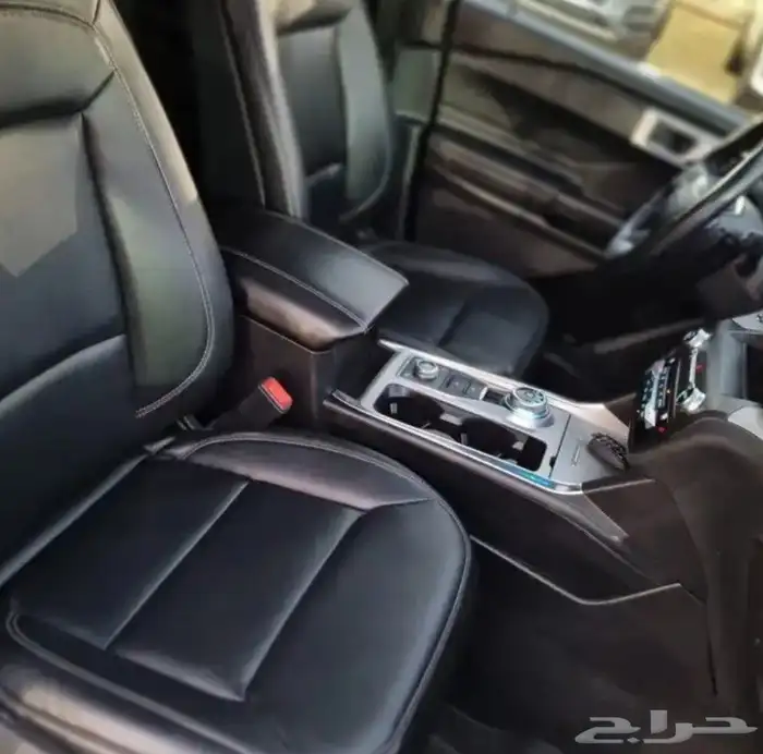 Ford Explorer XLT model 2020 13