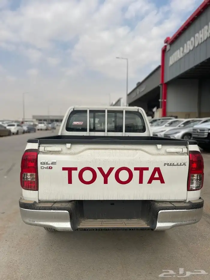 تيوتا هيلوكس موديل 2026 8